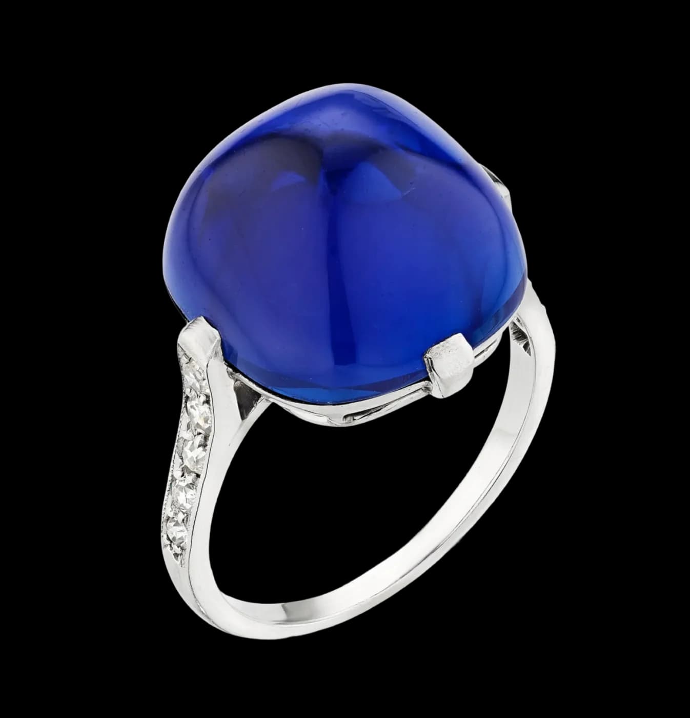 Кольцо Cartier с кашмирским сапфиром и бриллиантами, ок. 1925