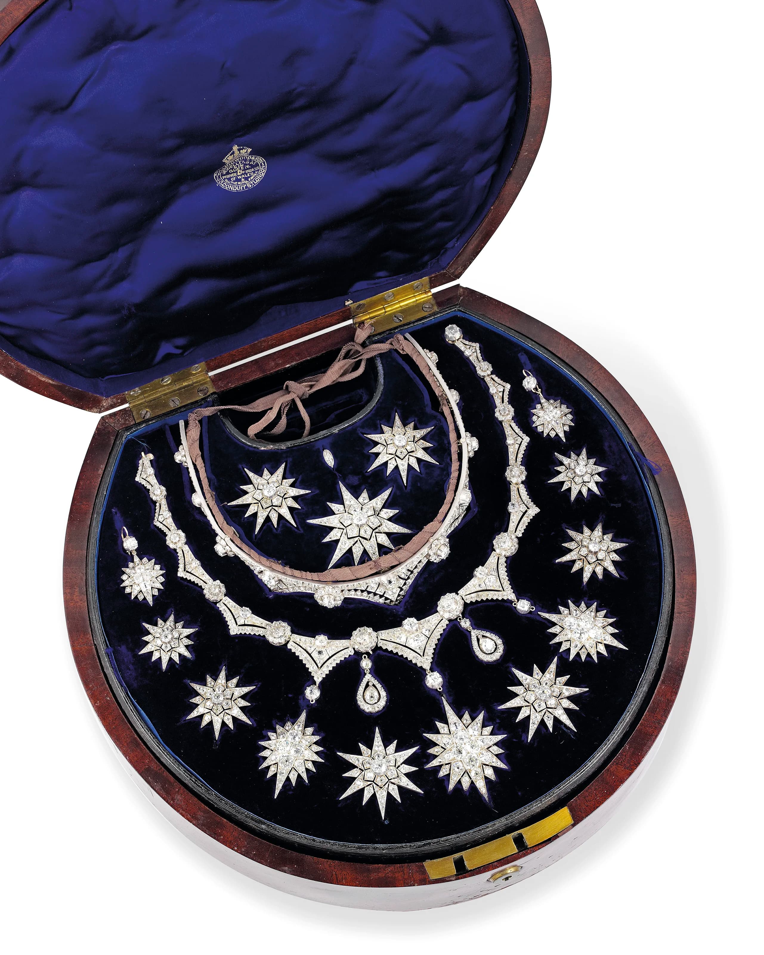 Парюра викторианской эпохи с бриллиантами, 1870е